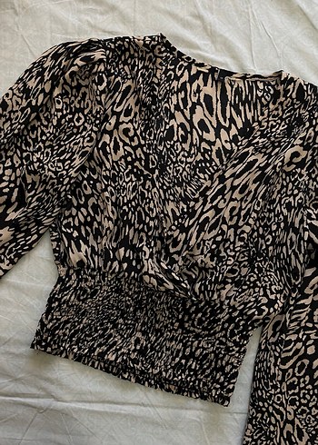 Zebra Desenli V Yaka Uzun Kollu Kadın Bluz - Görsel 2