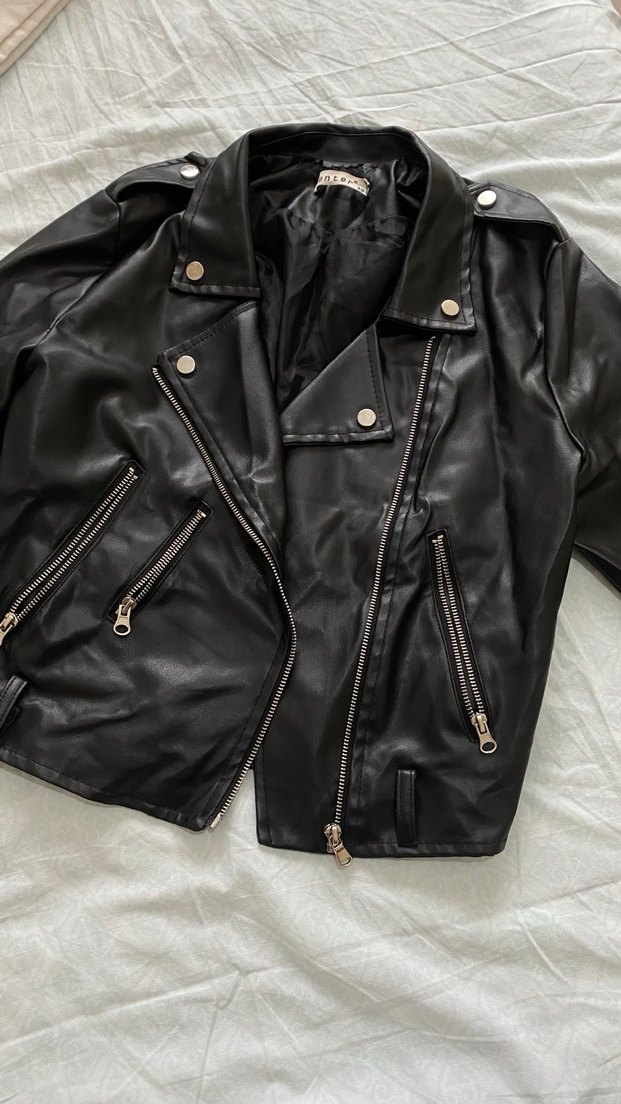 Siyah Kısa Kesim Deri Biker Ceket - Görsel 4