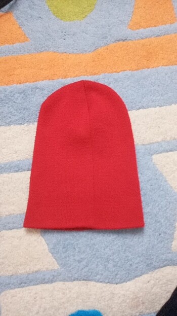 Diğer Kırmızı şapka/bere