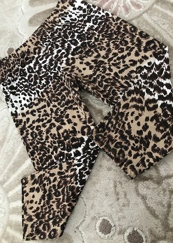 Leopar Desenli Kiz Cocuk Kumaş Pantolon - Görsel 2