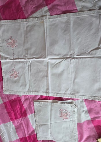 Nakışlı Vintage Beyaz Masa Örtüsü - Görsel 2