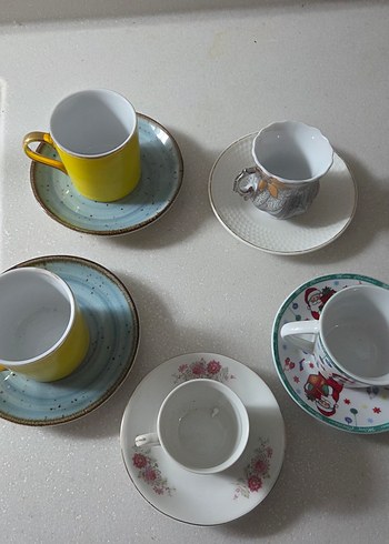 Renkli ve Desenli Fincan Setleri - Görsel 6