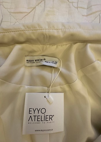 Bej Düğmeli Uzun Kadın Trençkot - Görsel 3