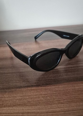 Siyah Kadın Güneş Gözlüğü - Görsel 9
