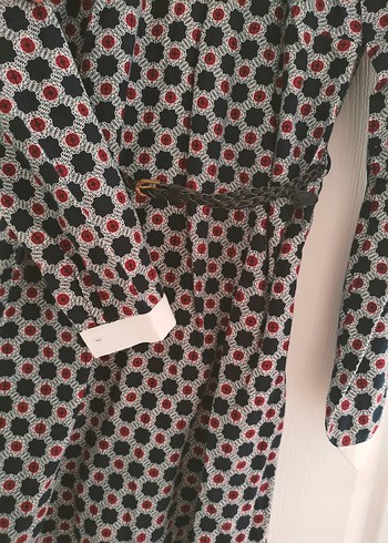 Desenli Midi Bel Detaylı Uzun Kollu Elbise - Görsel 3