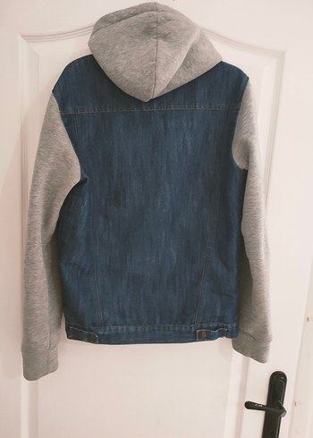 Kapüşonlu Gri Kollu Kadın Kot Ceket - Görsel 3