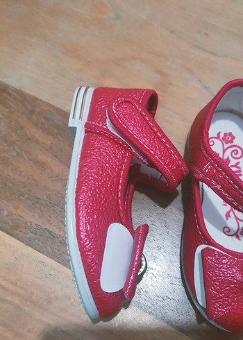 Kız Çocuk Kırmızı Tokalı Babet Ayakkabı - Görsel 3