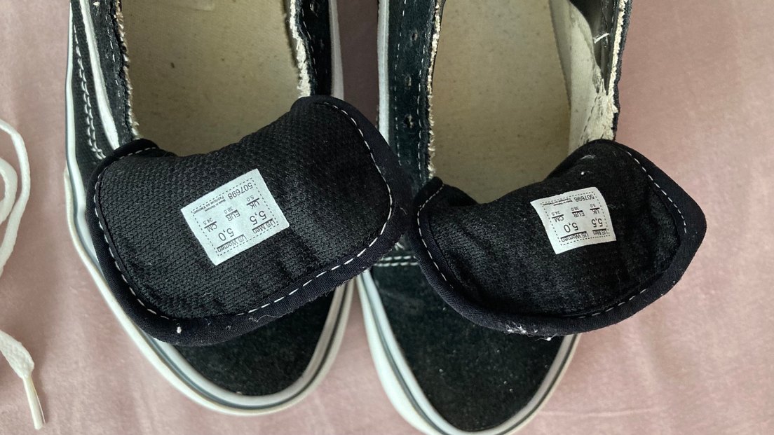 Vans Beyaz Tabanlı Siyah Kadın Sneakers - Görsel 2