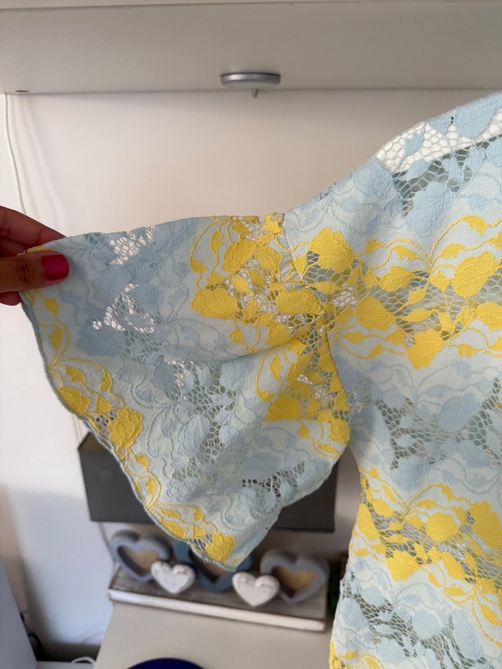 Zara Sarı Mavi Desenli Kısa Kollu Örme Bluz - Görsel 2