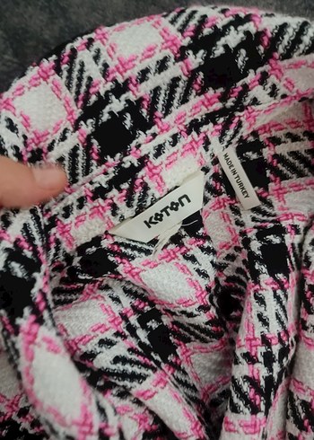 Koton Pembe Desenli Düğmeli Midi çeket