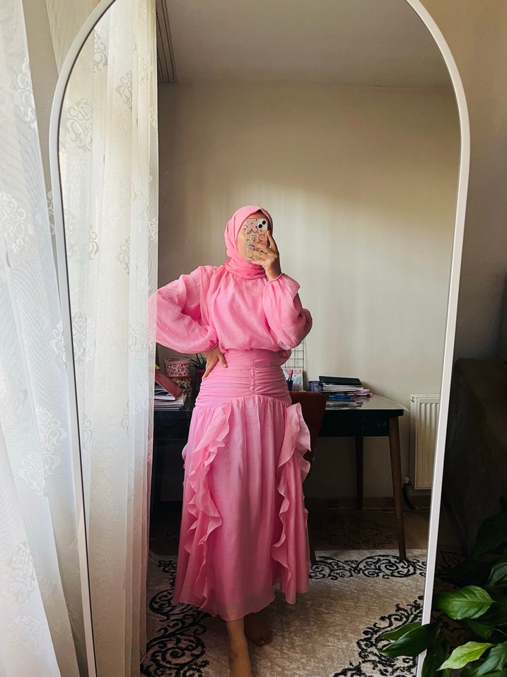 Pembe Uzun Drapeli Kadın Elbise - Görsel 3