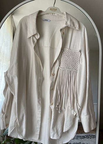 Düğmeli Beyaz Bohem Nakışlı Keten gömlek - Görsel 2