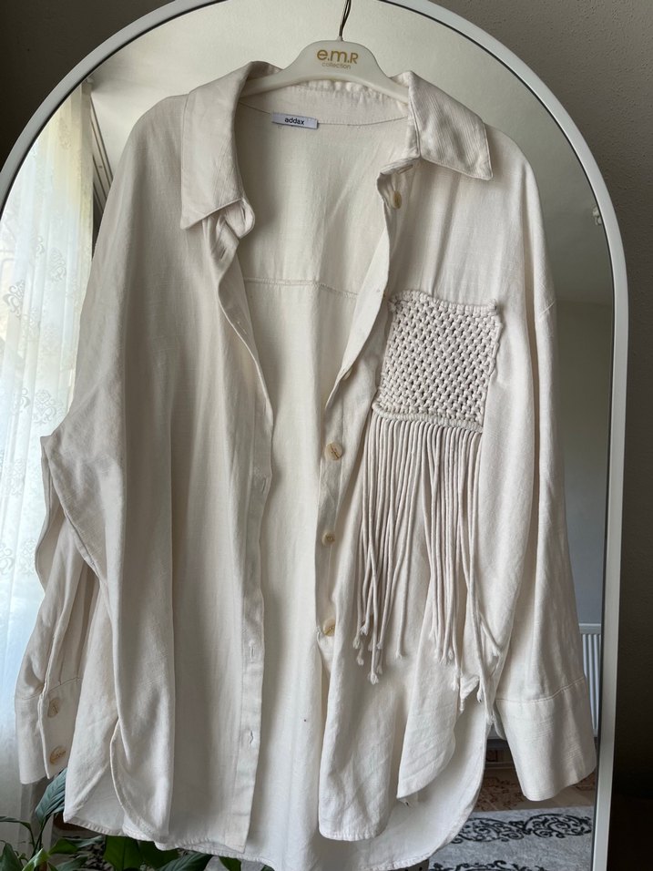 Düğmeli Beyaz Bohem Nakışlı Keten gömlek - Görsel 2