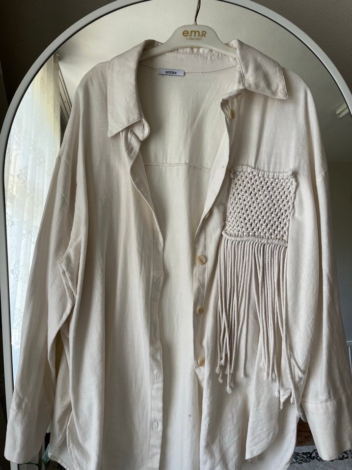 Düğmeli Beyaz Bohem Nakışlı Keten gömlek - Görsel 3