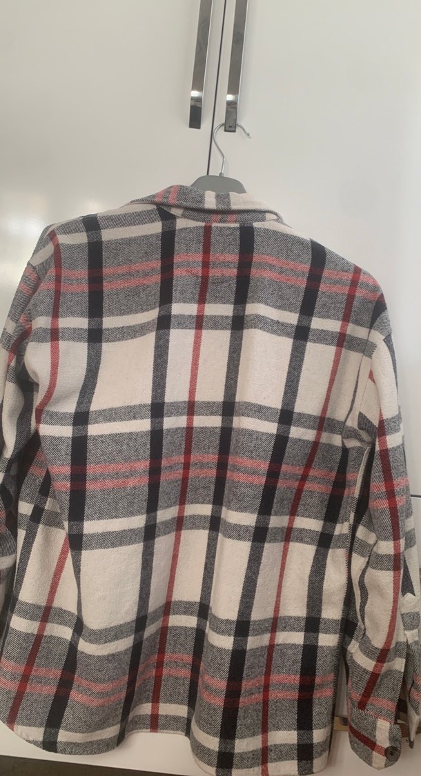 Düğmeli Gri Ekose Kadın Gömlek - Görsel 4