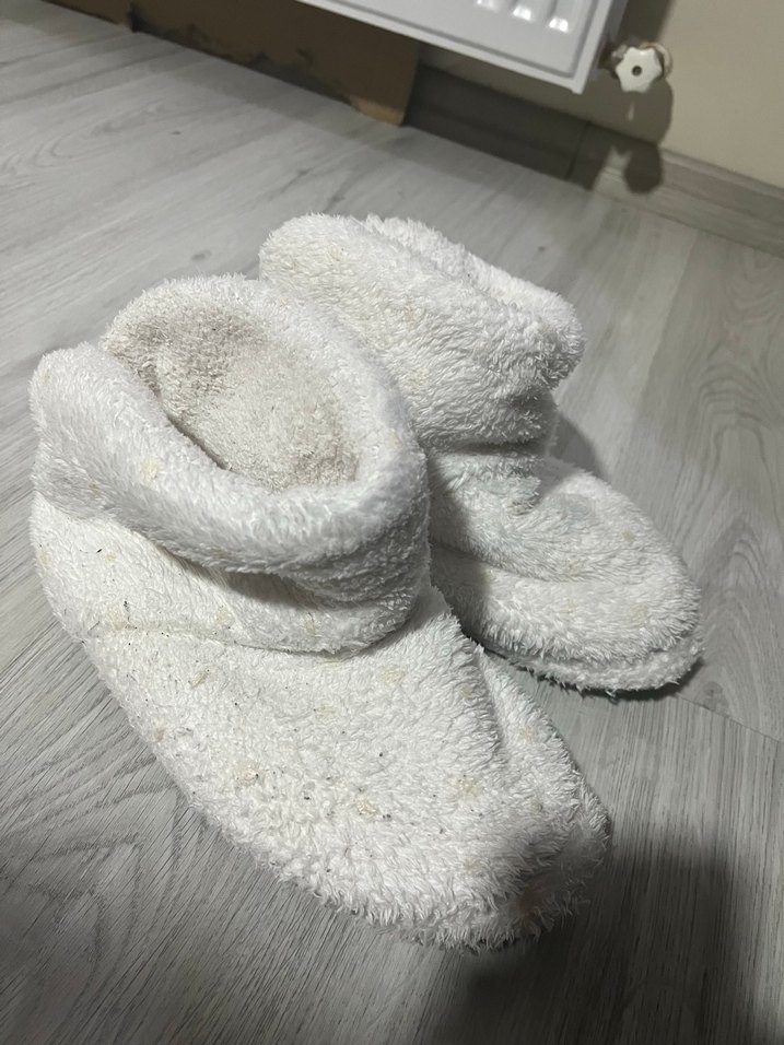 Kız Çocuk Beyaz Sıcak Peluş Ev Terliği - Görsel 2