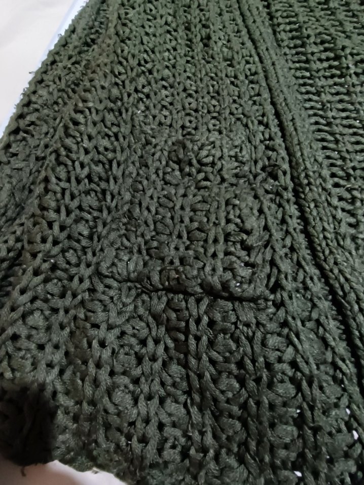Koyu Yeşil El Örgü Hırka - Görsel 3