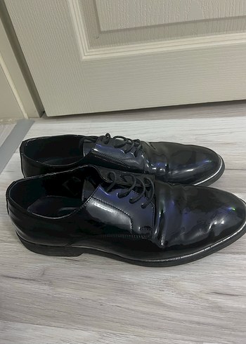 Siyah Parlak Erkek Klasik ayakkabı - Görsel 2