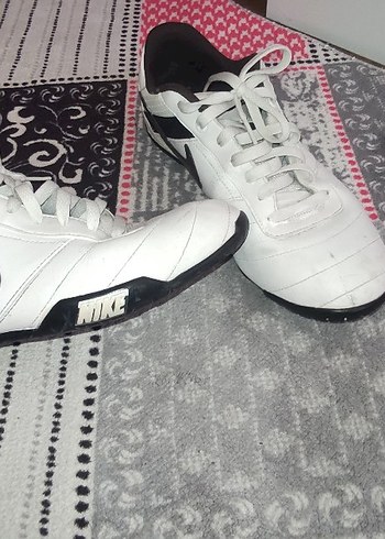 Beyaz Nike Spor Ayakkabı