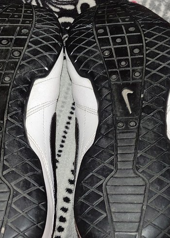 Nike Beyaz Nike Spor Ayakkabı