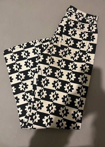 pull and bear desenli pantolon - Görsel 3