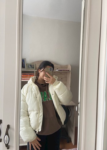 Pull and Bear Pul and bear beyaz mont