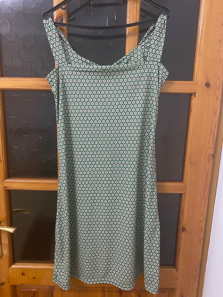 V Yaka Kolsuz Midi Elbise - Görsel 3