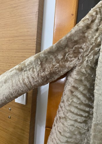 Bej Süet Kürk Detaylı Midi Kadın Ceket - Görsel 4