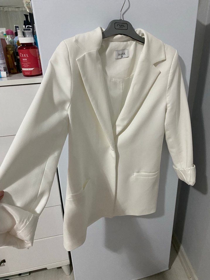Düğmeli Beyaz Kadın Blazer Ceket - Görsel 3