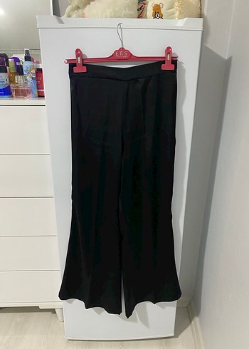 Siyah saten Pileli ikili takım - Görsel 5