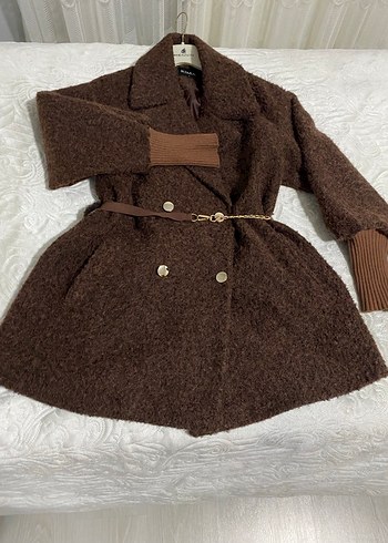 Kahverengi Kısa Yünlü Kürk Detaylı Kadın Kaban - Görsel 8