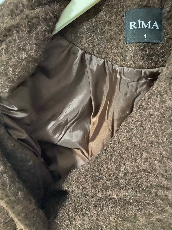 Kahverengi Kısa Yünlü Kürk Detaylı Kadın Kaban - Görsel 5