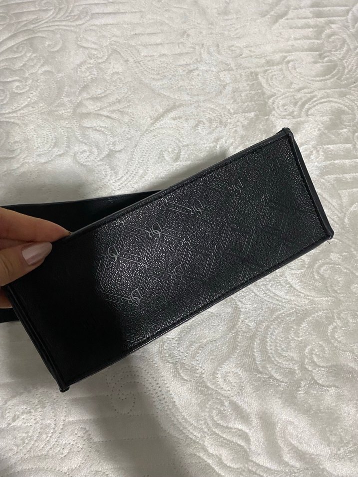 Zincir Detaylı Siyah Deri Kadın Çanta - Görsel 4