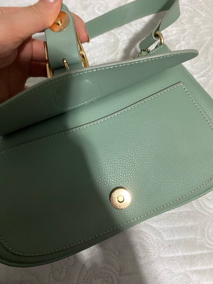 Yeşil Deri Tokalı Kadın Çanta - Görsel 2