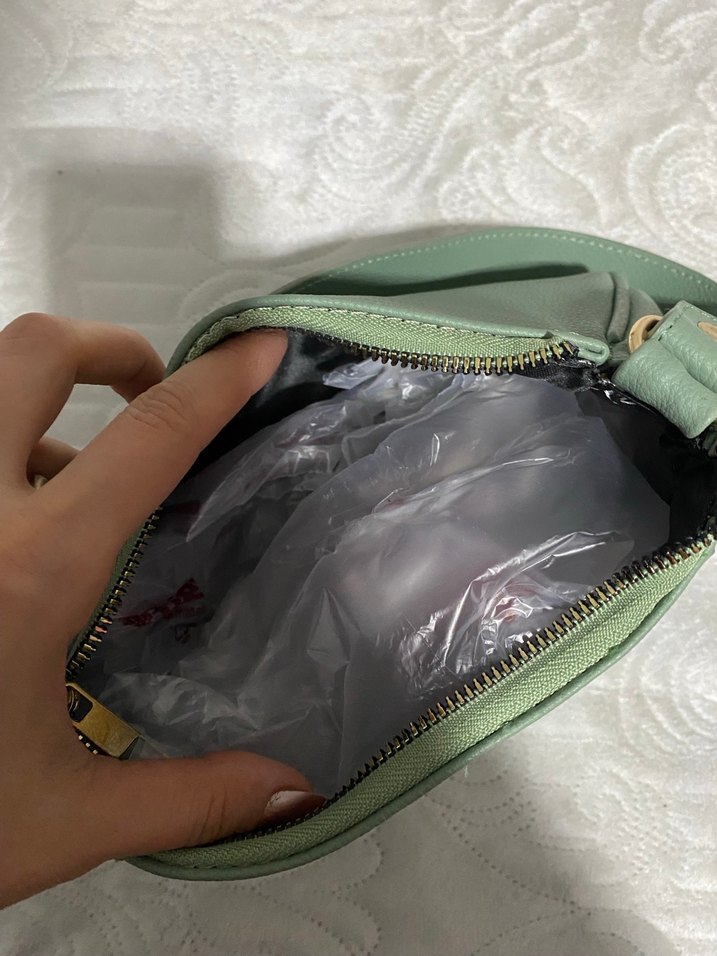 Yeşil Deri Tokalı Kadın Çanta - Görsel 4