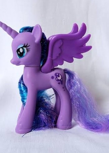 Mor Kanatlı Unicorn Figürü