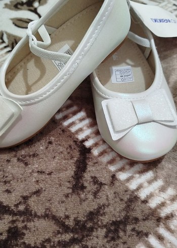 Kız Çocuk Beyaz Fiyonk Detaylı Babet - Görsel 2