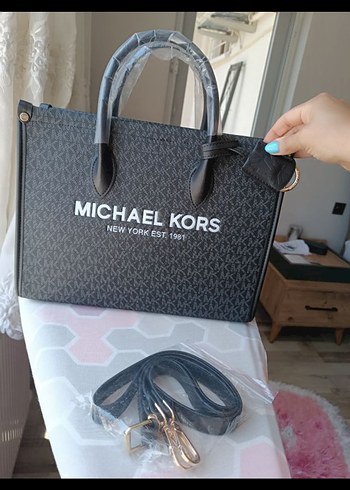 sıfır Michael Kors Siyah Deri Baskılı El Çantası - Görsel 2