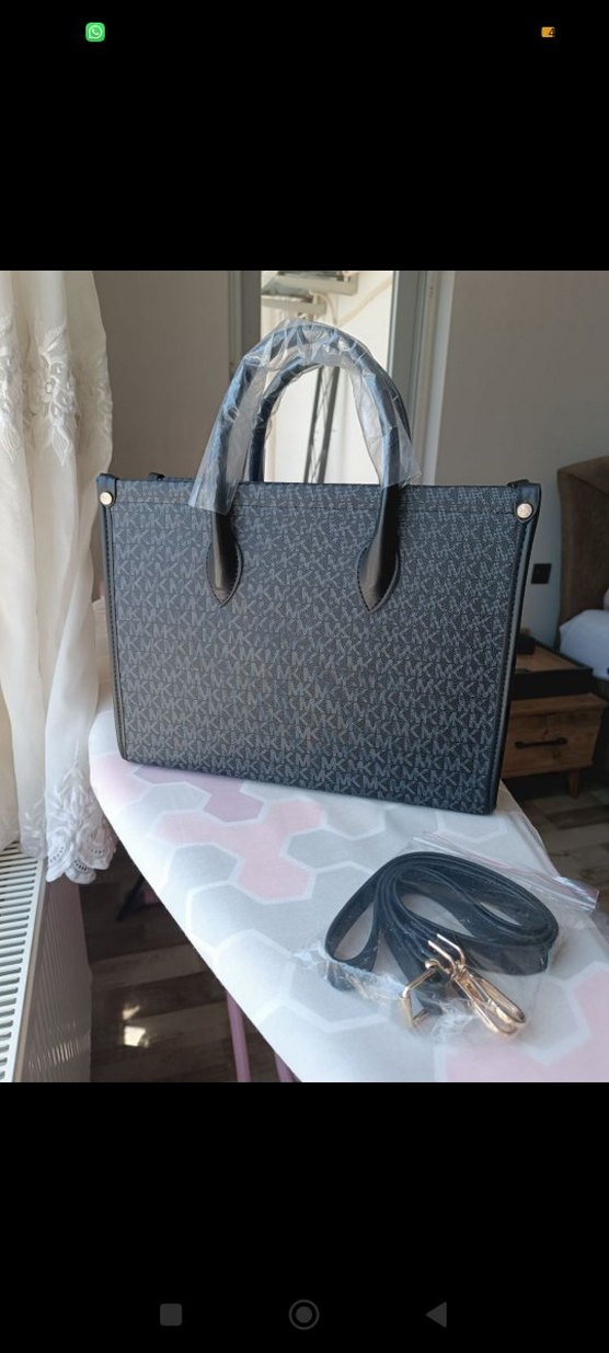 sıfır Michael Kors Siyah Deri Baskılı El Çantası - Görsel 3