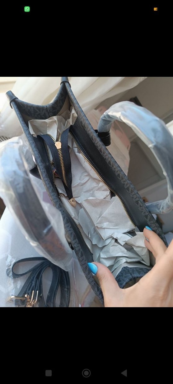 sıfır Michael Kors Siyah Deri Baskılı El Çantası - Görsel 4