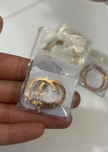 Altın Renk Mini Elastik Halka Küpeler - Görsel 3