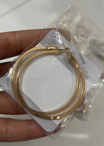 Altın Renk Mini Elastik Halka Küpeler - Görsel 2