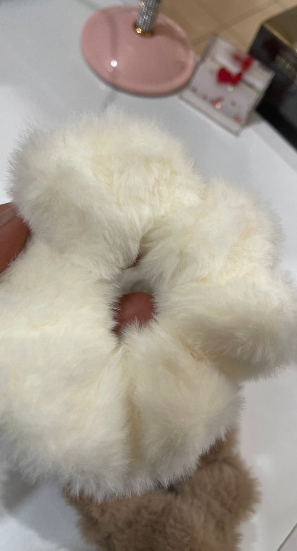 Bohem Tarzı Yünlü Kürk Detaylı Saç Tokası - Görsel 2