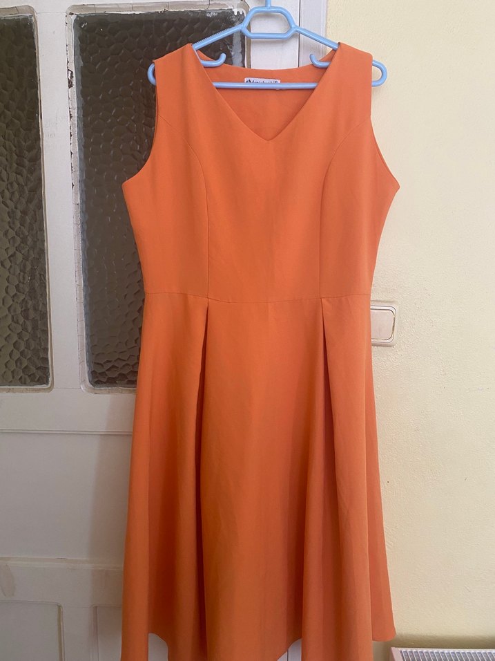 V Yakalı Kolsuz Midi Elbise - Görsel 2