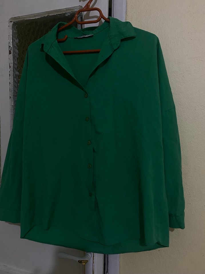 Düğmeli Yeşil Keten Gömlek - Görsel 2