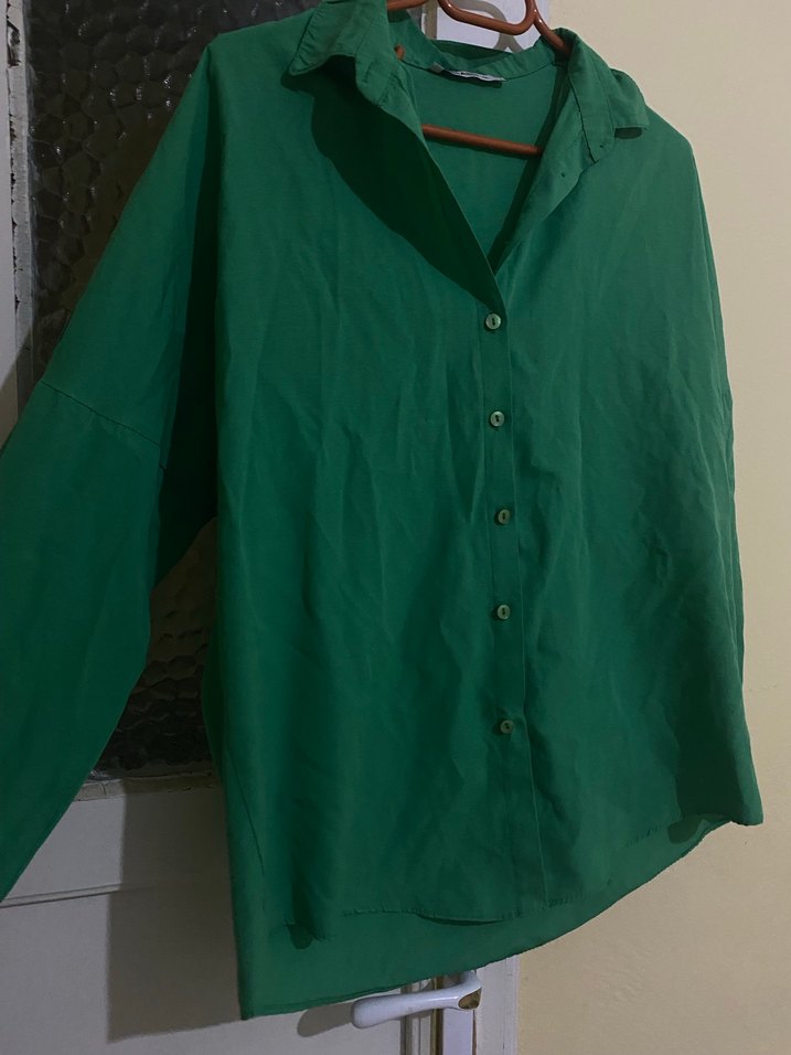 Düğmeli Yeşil Keten Gömlek - Görsel 3