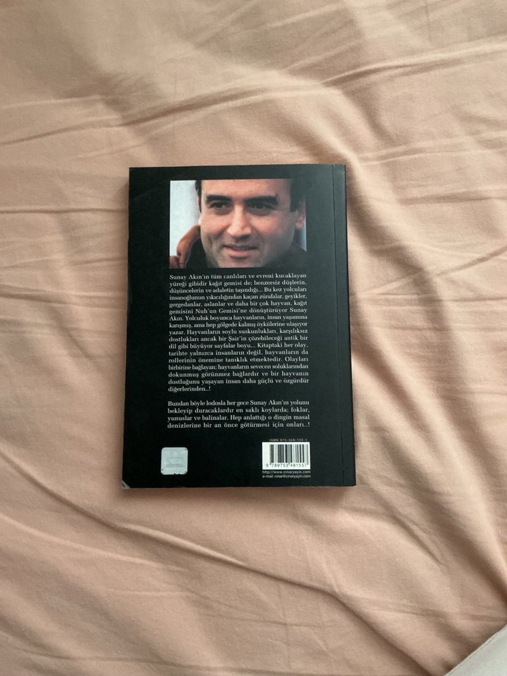 İstanbul'da Bir Zürafa - Sunay Akın - Görsel 2