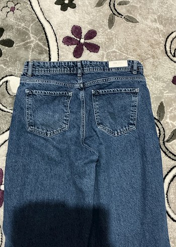 Düğmeli Mavi Bol Kesim Kadın Kot Pantolon - Görsel 4