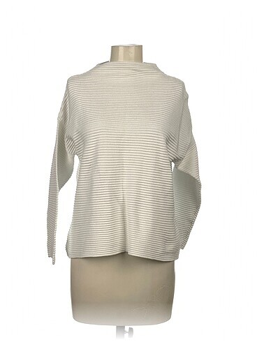 H&M Sweatshirt %70 İndirimli.