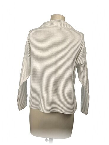 m Beden H&M Sweatshirt %70 İndirimli.